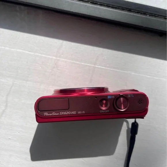 Camera - Picture 3 of 5